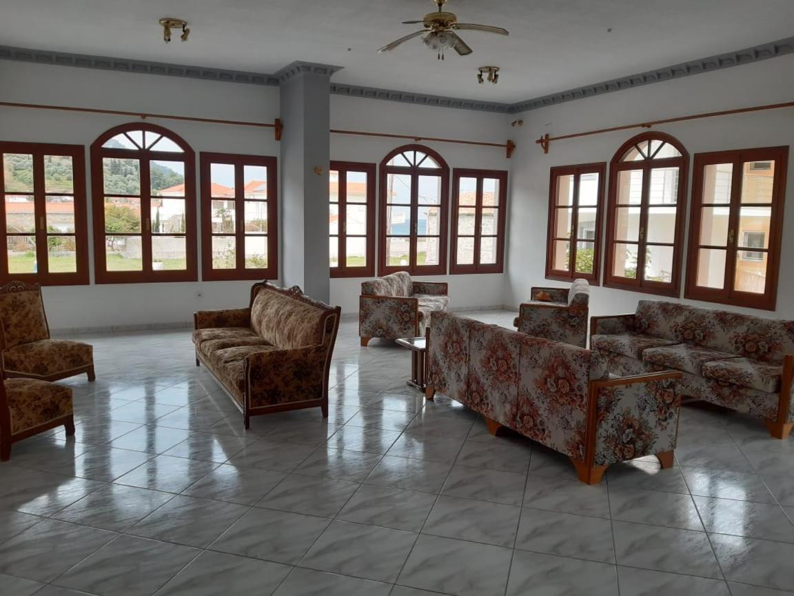 Iro Hotel Samos Агиос-Константинос Экстерьер фото